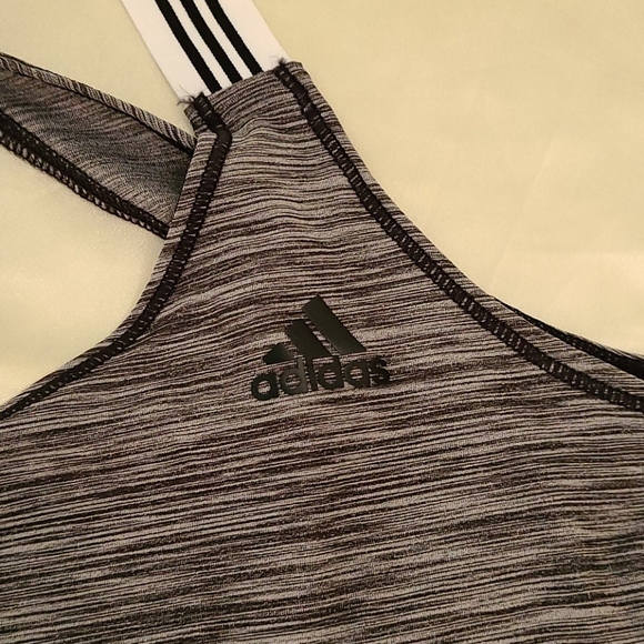 Adidas Racerback Tee - Large - Picture 6 of 7